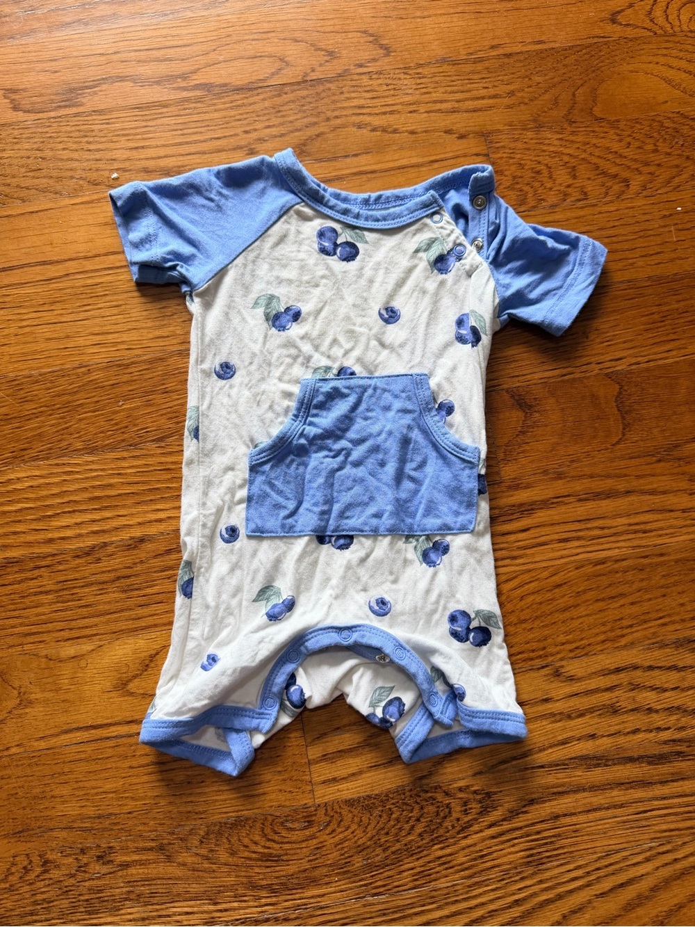Kyte BABY Blue & White Blueberry Print Onesie